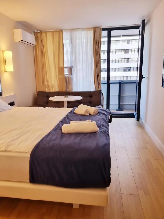 D Block Of New Luxurious Orbi City Батуми Апартаменты